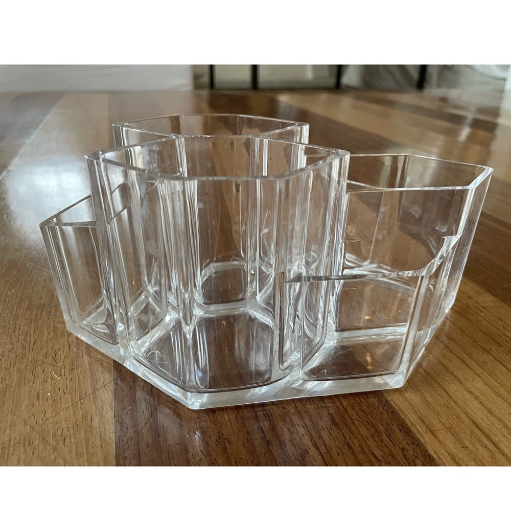 Plastic Clear Elegant Makeup / Pen Holder Great Condition!
